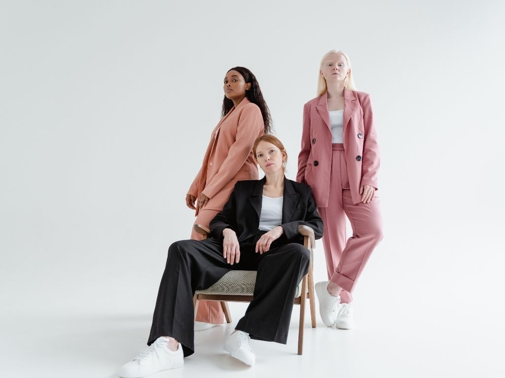 Gardırobunuzda Olması Gereken 7 Temel Aksesuar